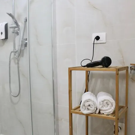 137 فندق مبيت وإفطار نابولي