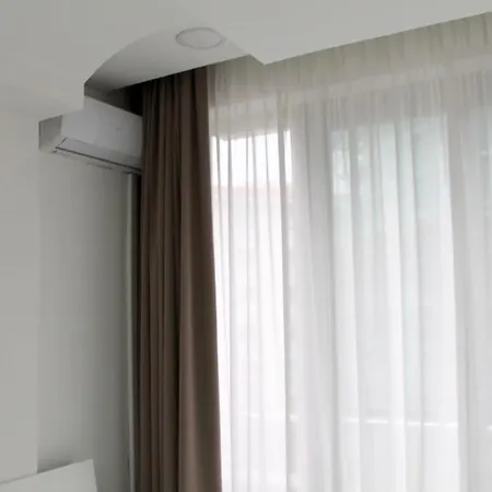 137 فندق مبيت وإفطار نابولي